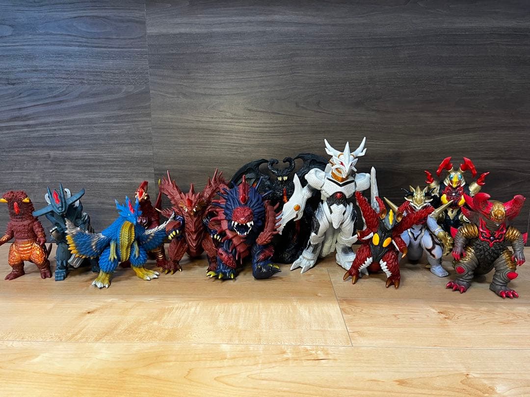 【ビッグソフビ12体セット】ウルトラマン 怪獣 まとめ売りゴモラ系ギャラクトロン ビッグソフビ12体セット】ウルトラマン 怪獣 まとめ売りゴモラ系